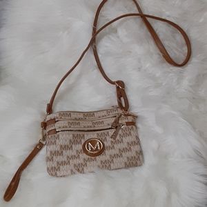 Beige Milan crossbody